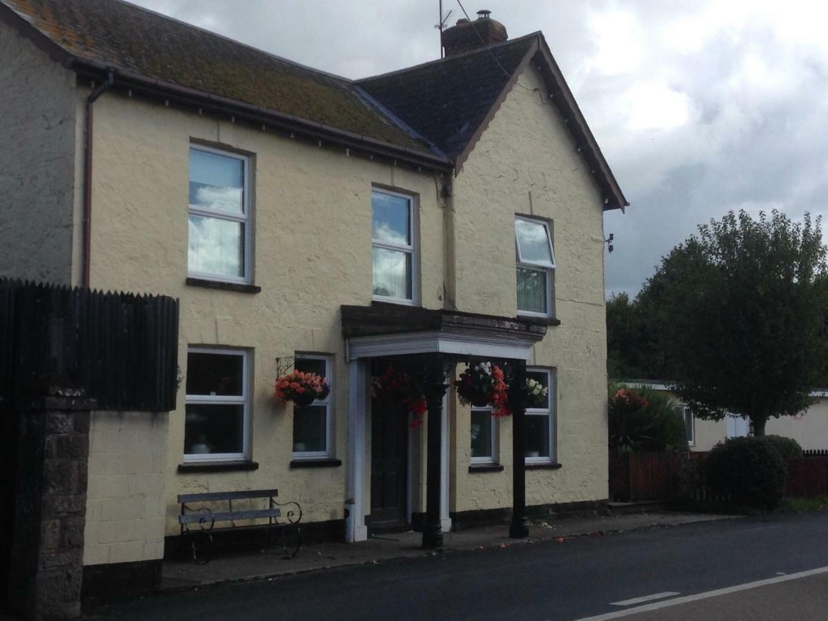 Crossways Tavern Exeter Exterior foto